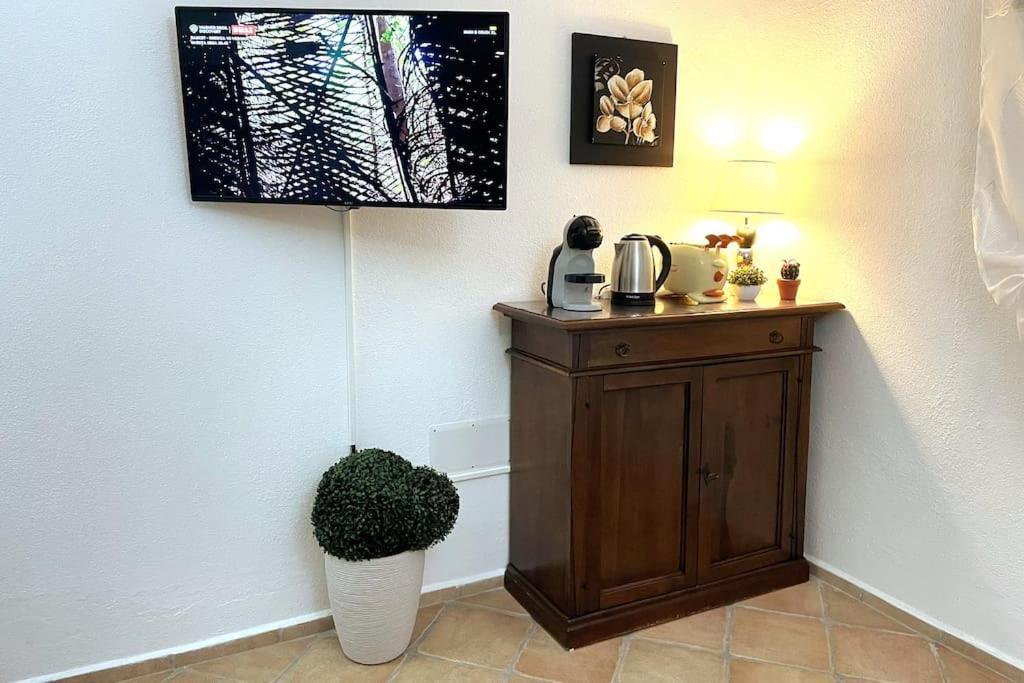Looney Tunes Home Olbia Extérieur photo