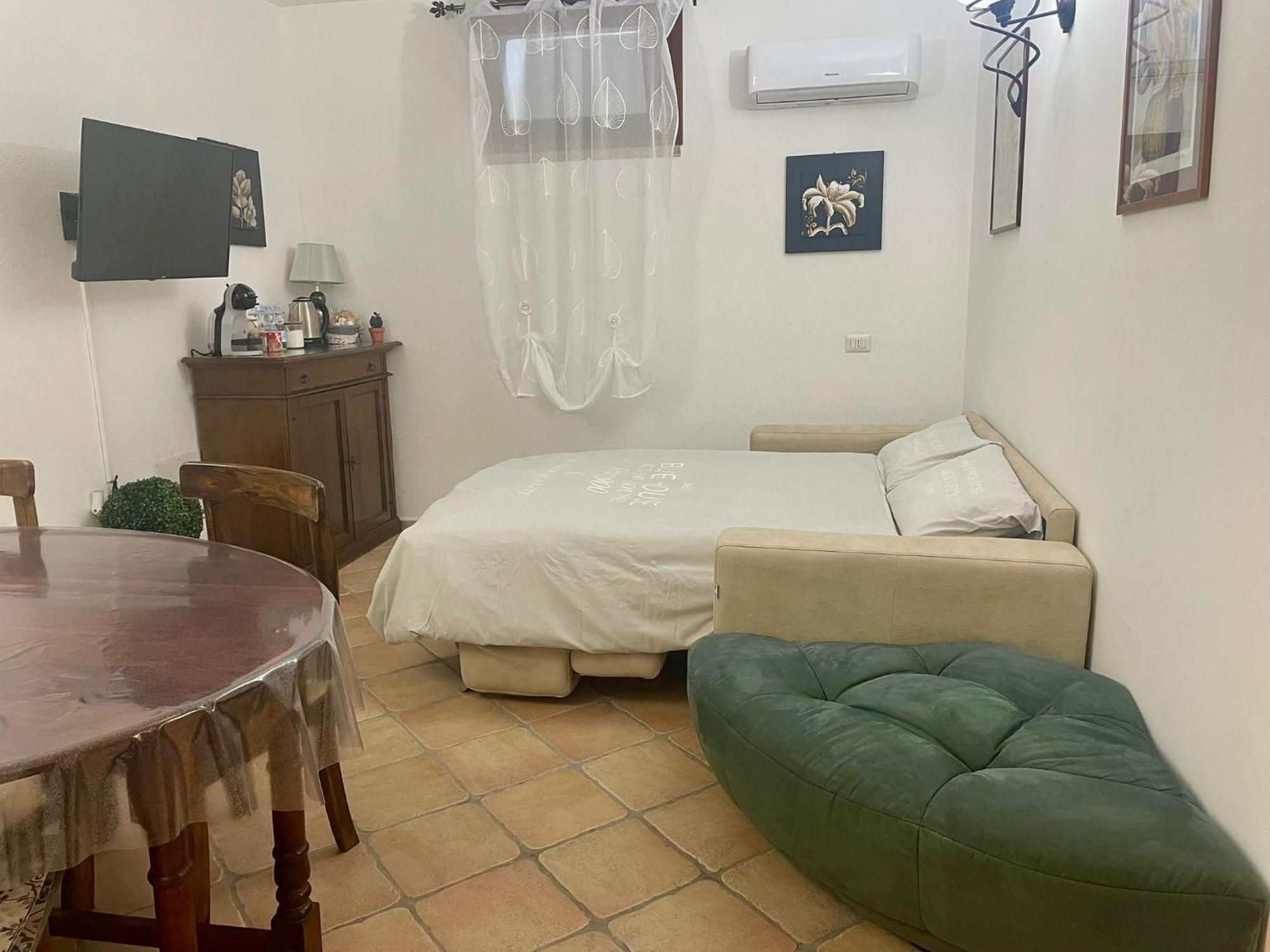 Looney Tunes Home Olbia Extérieur photo